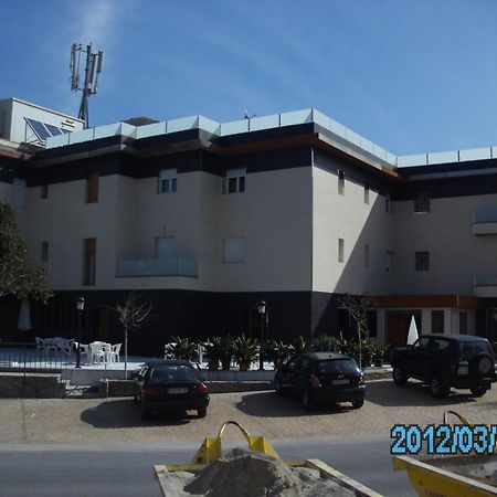 פינוס חניל Hotel La Duquesa מראה חיצוני תמונה