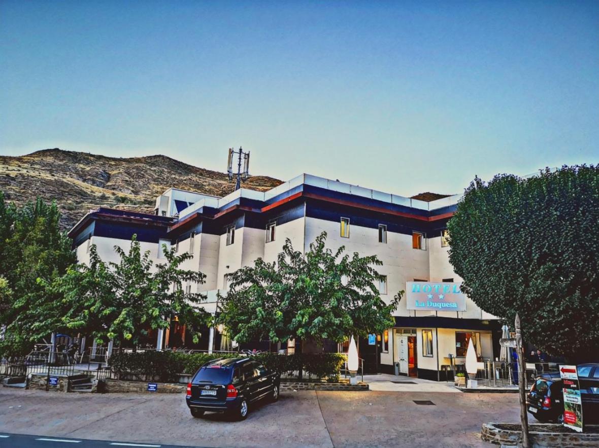 פינוס חניל Hotel La Duquesa מראה חיצוני תמונה